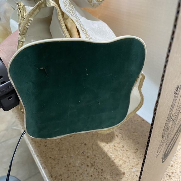 Vtg Angel Animated with Movable Arms Wings and Head Illuminated Posable Arms 24" - Picture 5 of 13